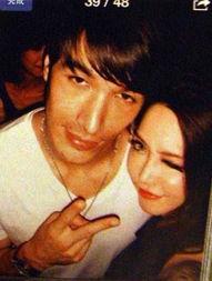 最新绯闻爆料,当红明星疑陷三角恋情风波